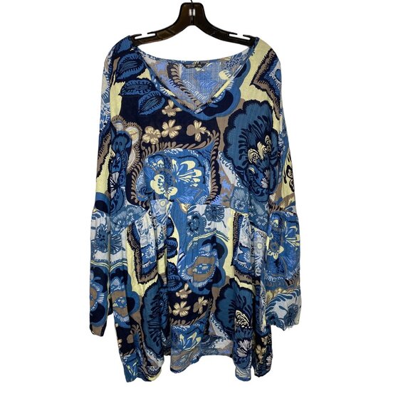 Shein Women's Curve Blue Whimsical Floral Babydoll Tunic Size 4XL - Picture 1 of 3